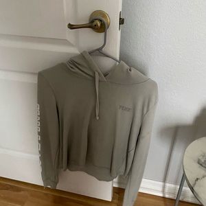 gray hoodie